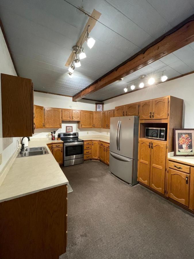 Adventures Vacation Rentals Lava Hot Springs Exterior photo